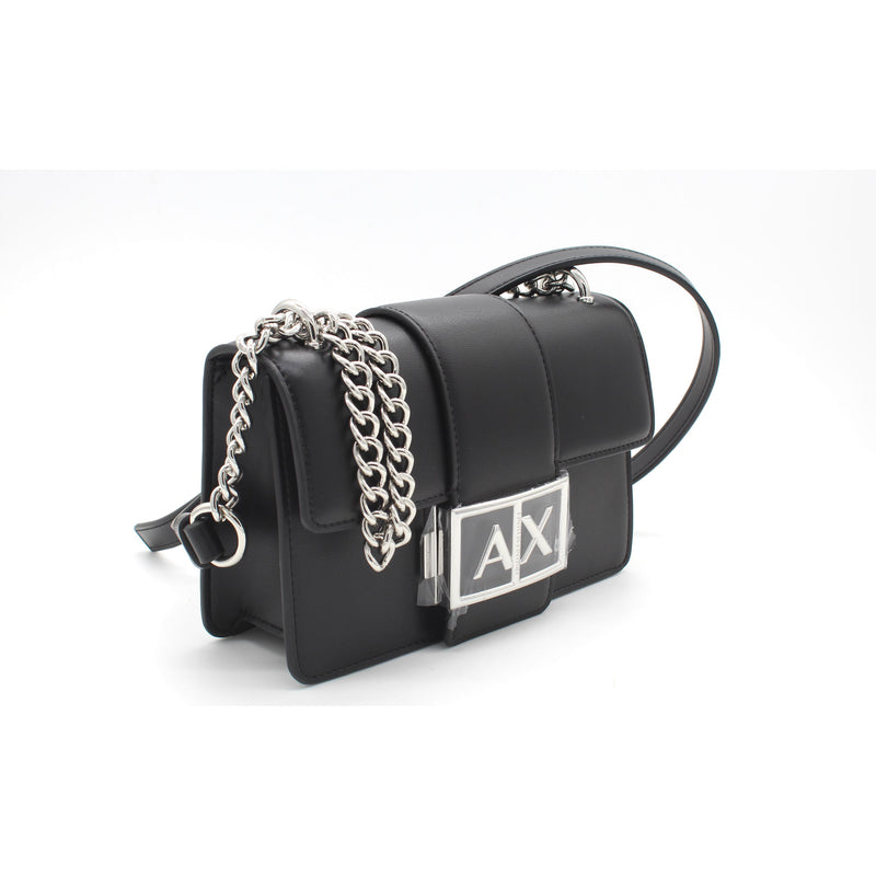 UC001  BLACK