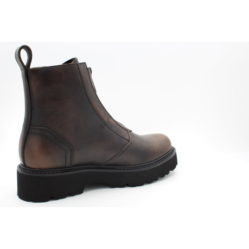 BLACK/BROWN