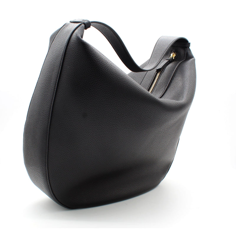 UC001  BLACK