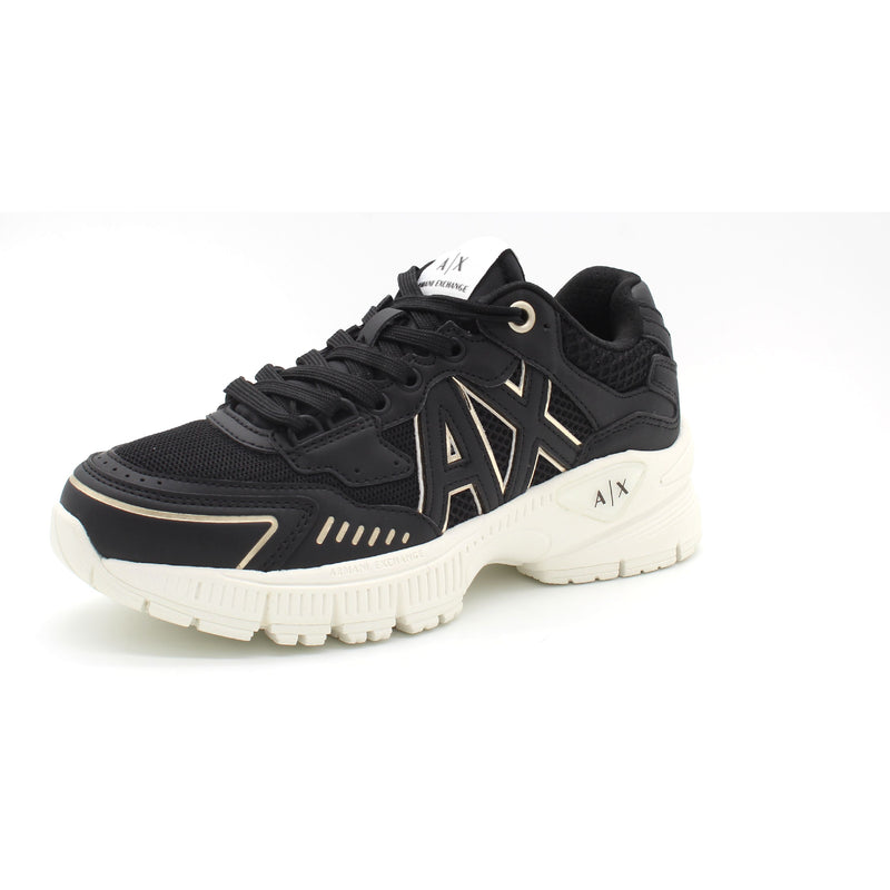 MC077 BLACK/PALE GOLD
