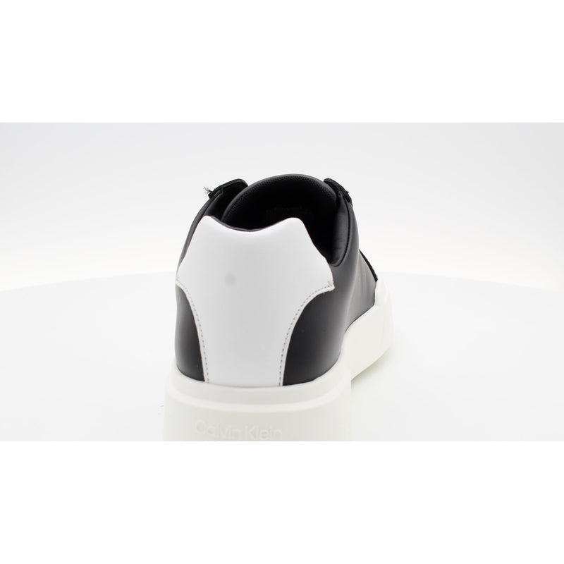 BLACK/BRIGHT WHITE