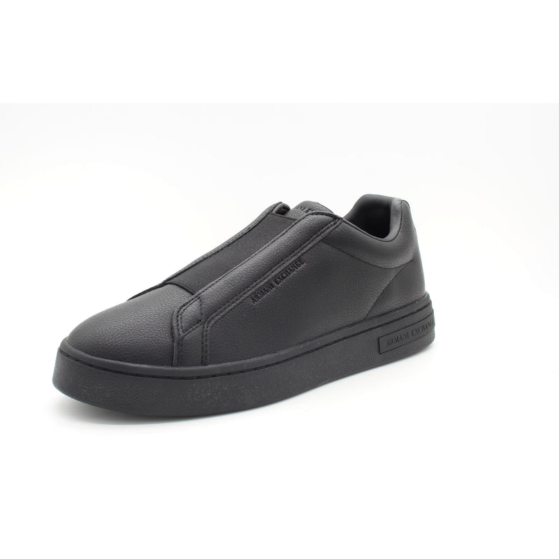 UC001  BLACK