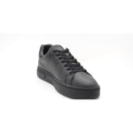 UC001  BLACK BEAUTY