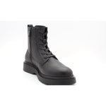 TRIPLE BLACK