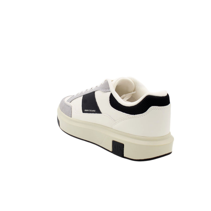 M0017 OFF WHITE + BLACK
