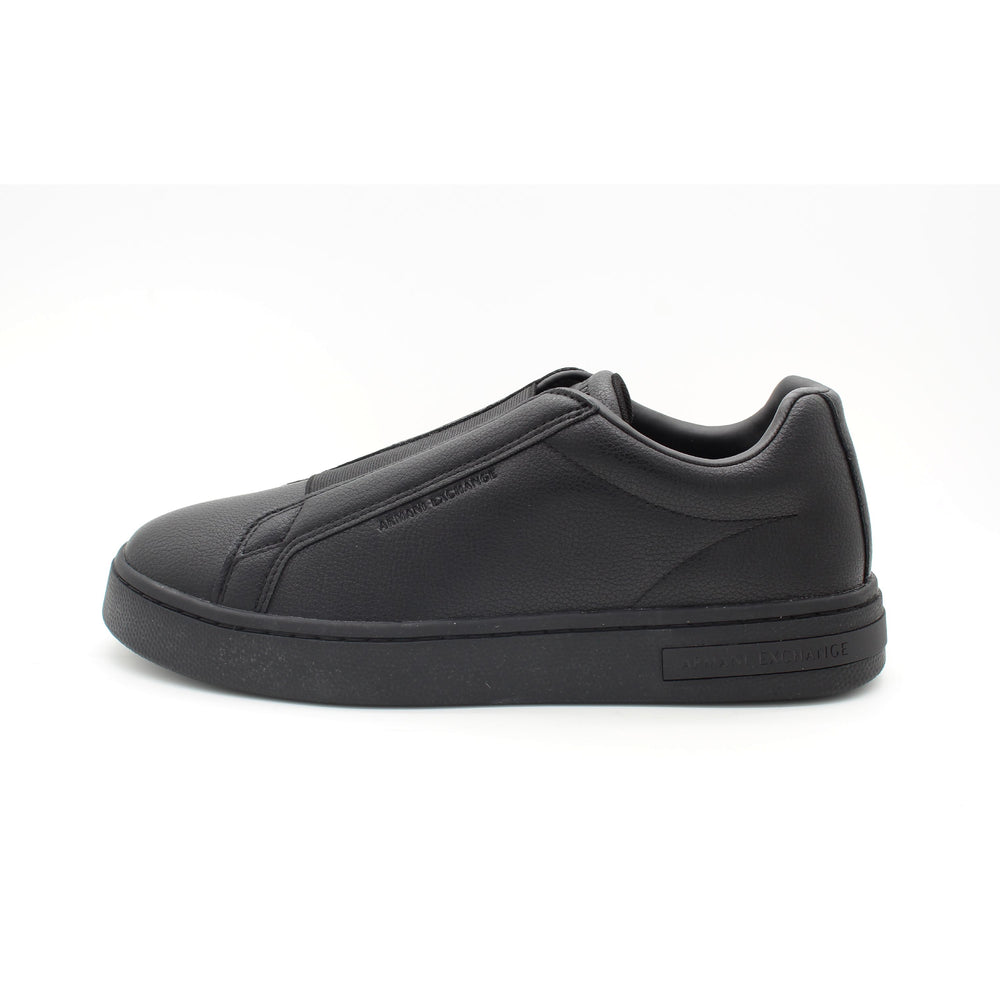 UC001  BLACK