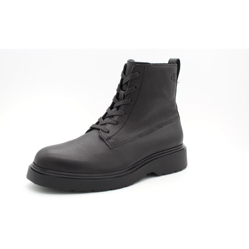 TRIPLE BLACK