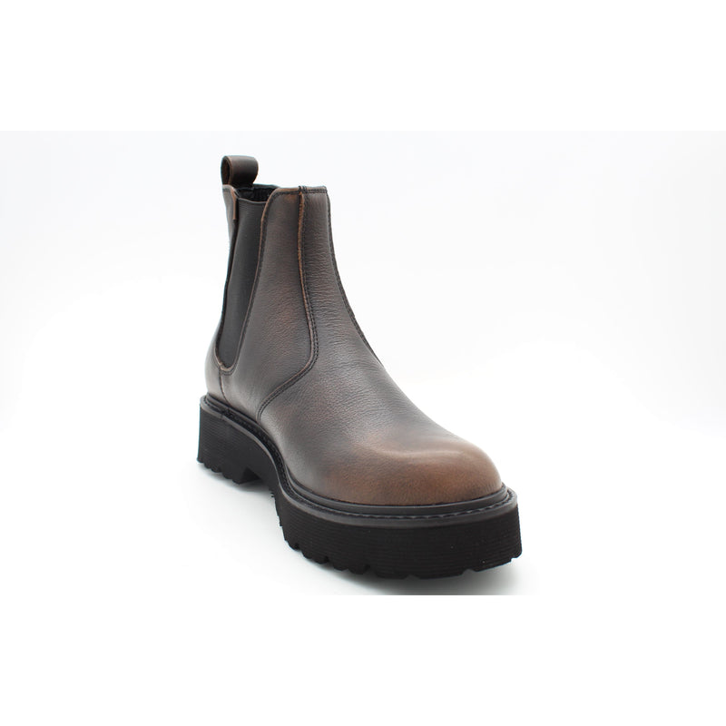 BLACK/BROWN