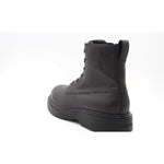 TRIPLE BLACK