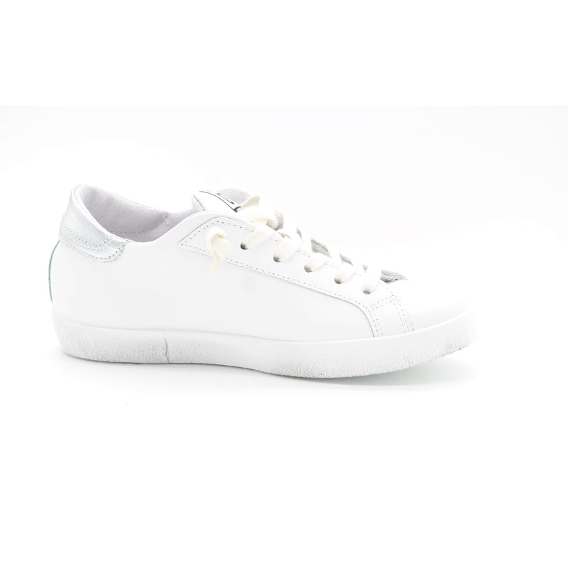 WHITE SILVER