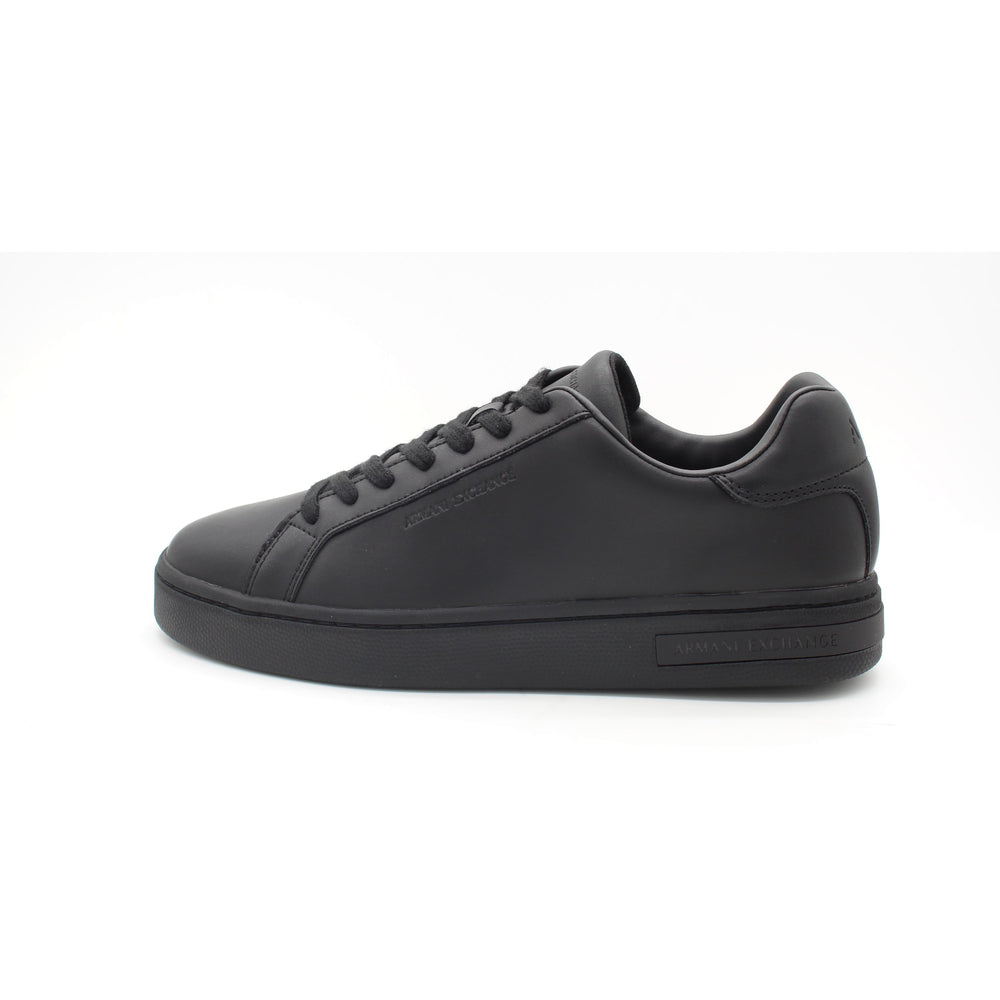 UC001  BLACK BEAUTY