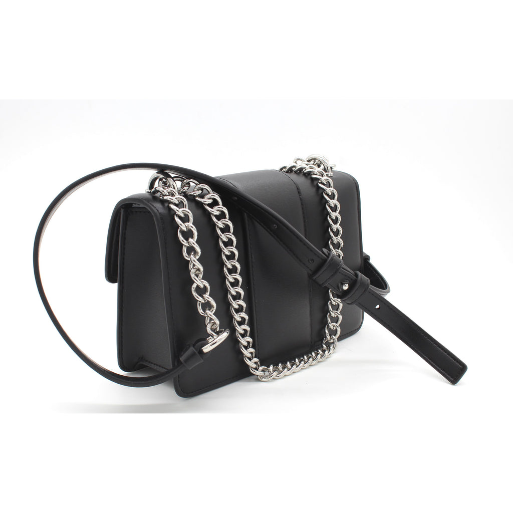 UC001  BLACK
