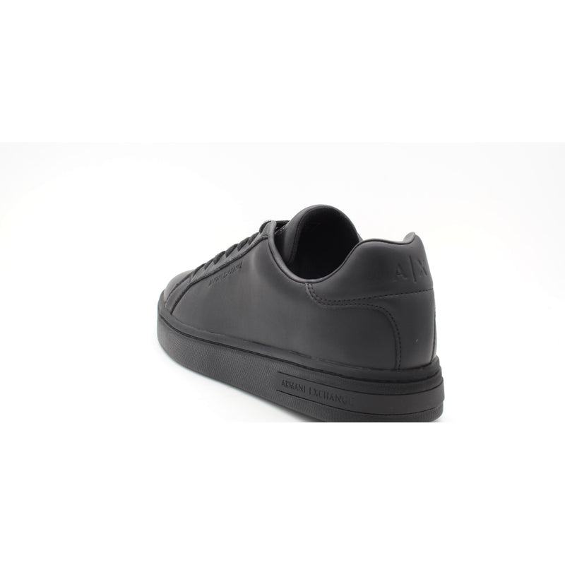 UC001  BLACK BEAUTY