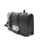UC001  BLACK
