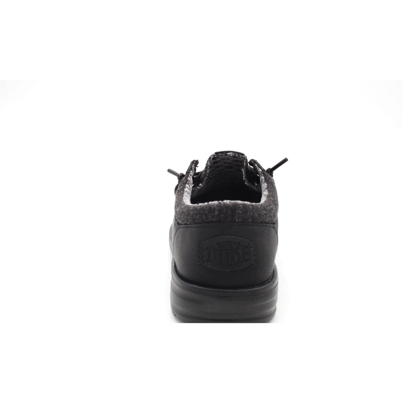 BLACK/BLACK