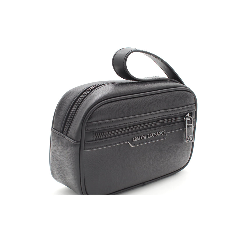 MC105 BLACK/BLACK