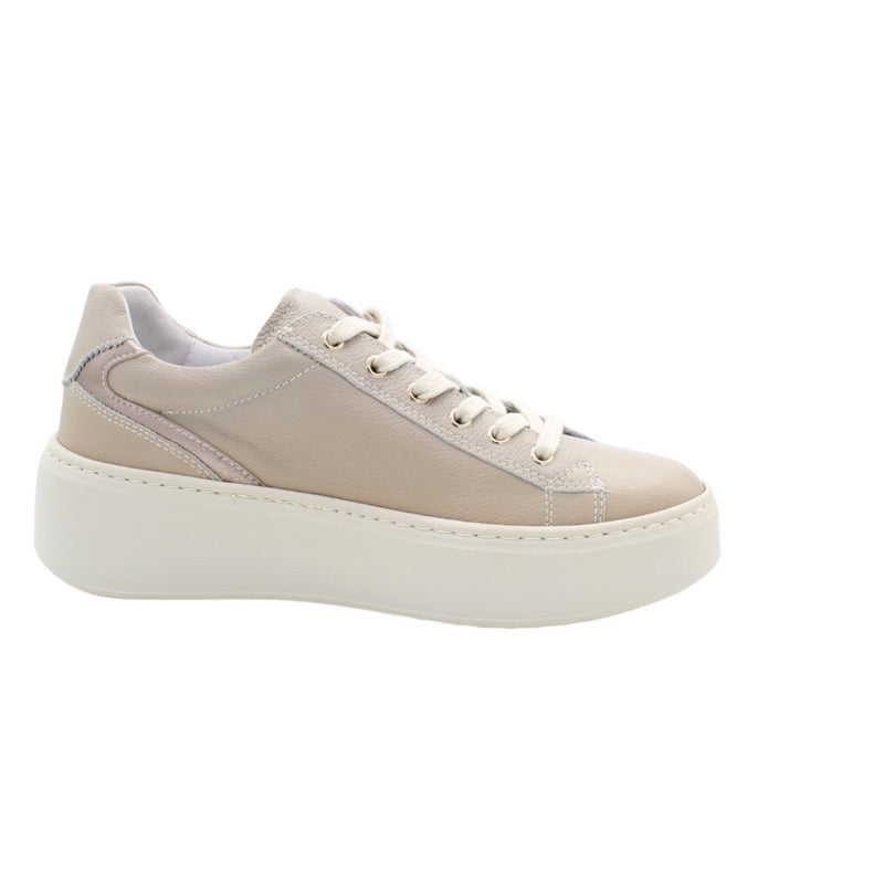 NERO GIARDINI -  Sneakers con lacci