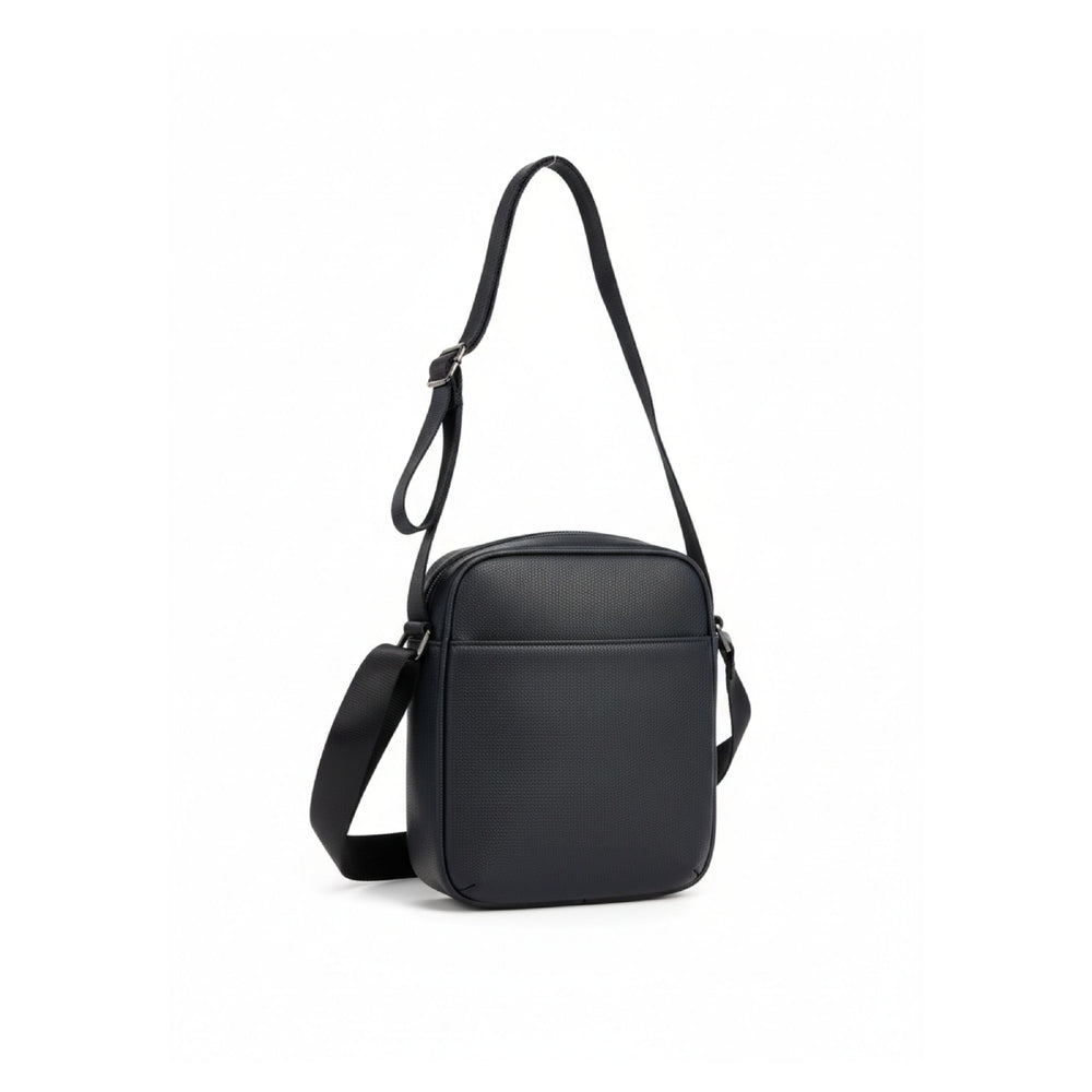 UC001  BLACK