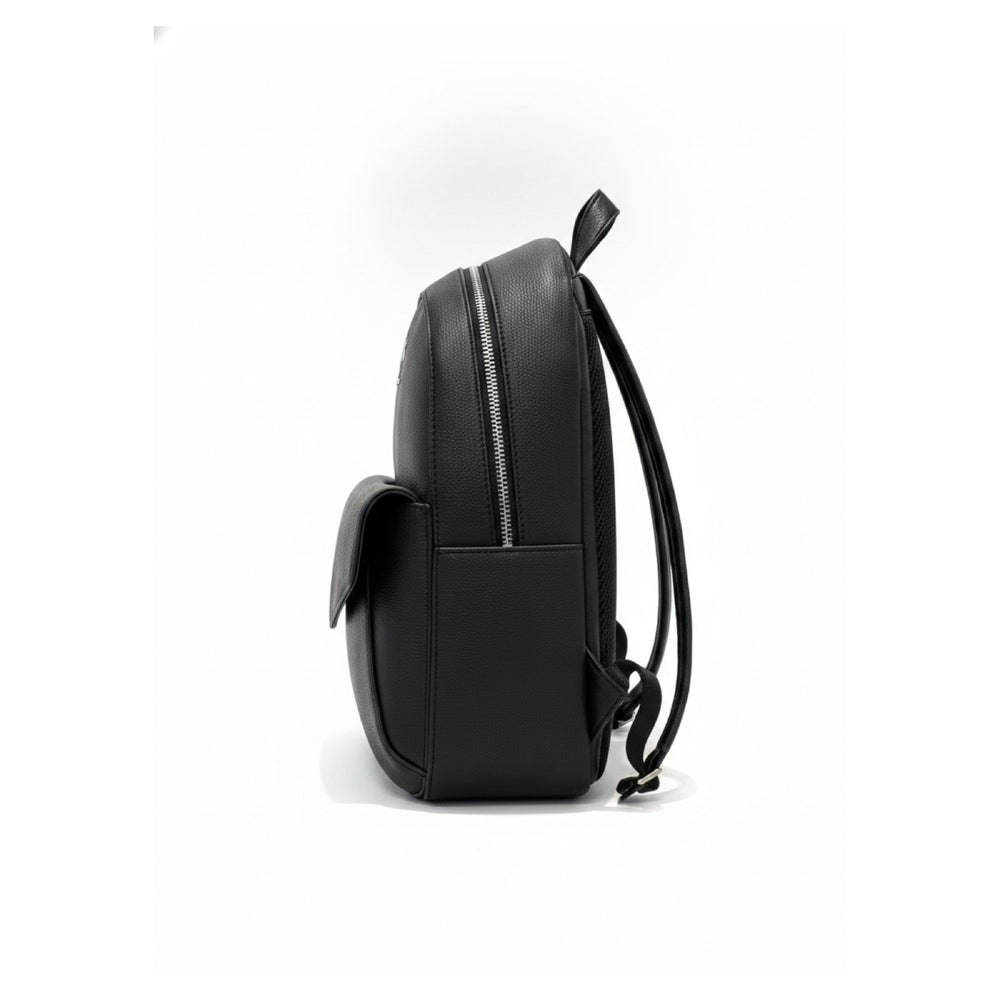 UC001  BLACK