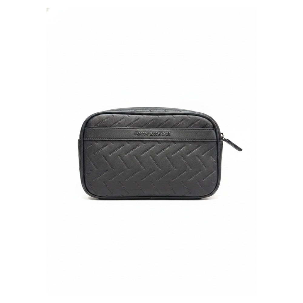 UC001  BLACK