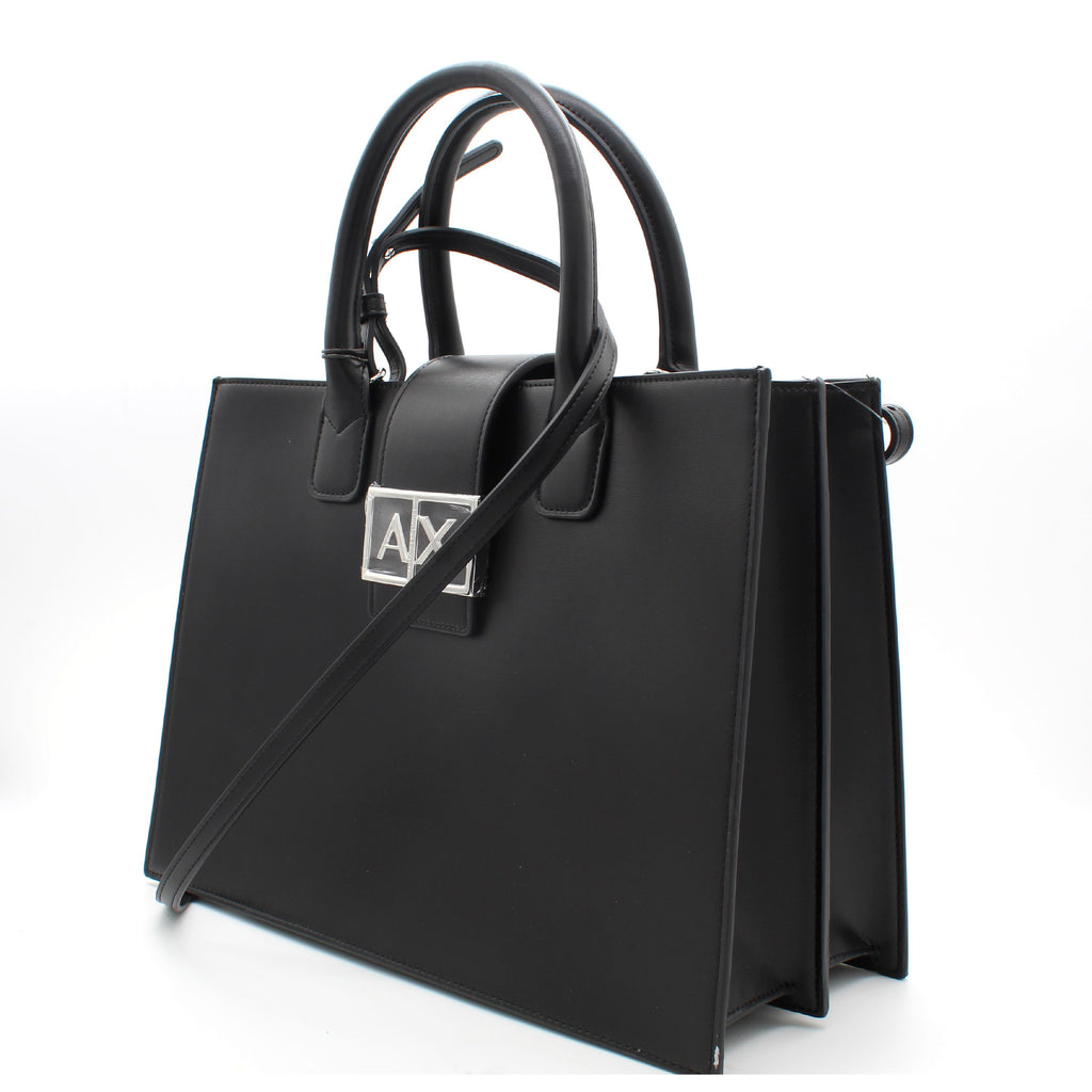 UC001  BLACK