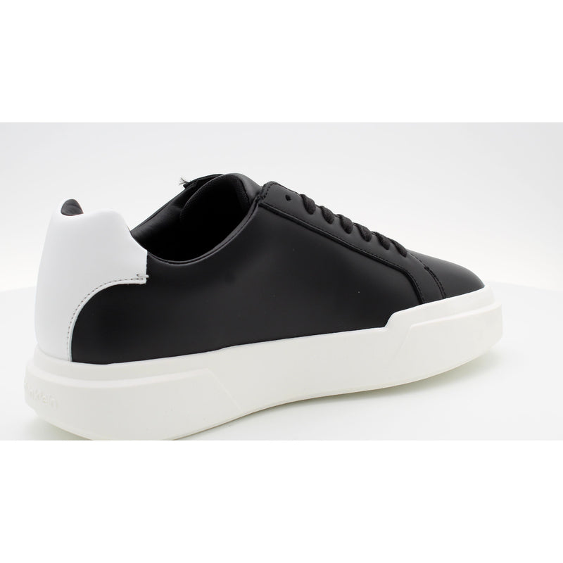BLACK/BRIGHT WHITE