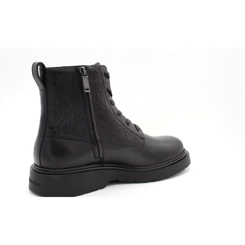 TRIPLE BLACK