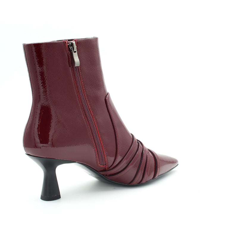 BURGUNDI