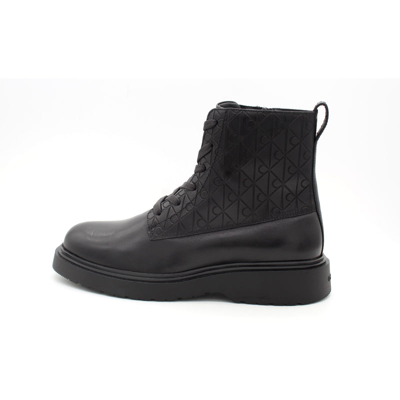 TRIPLE BLACK