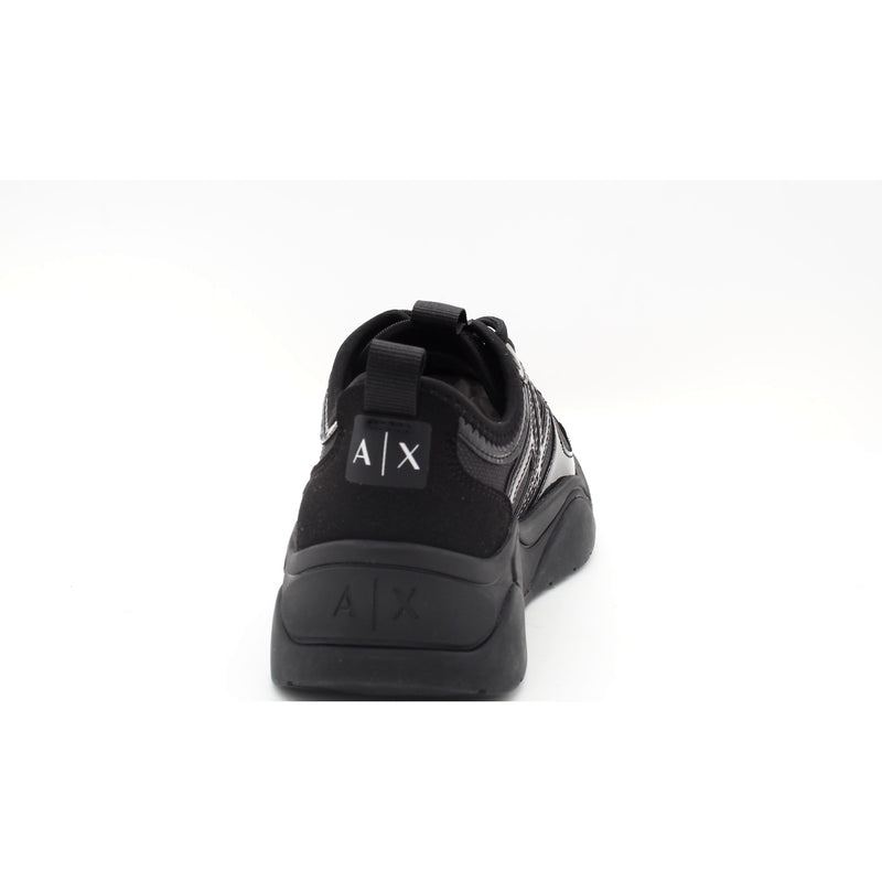 00002 BLACK