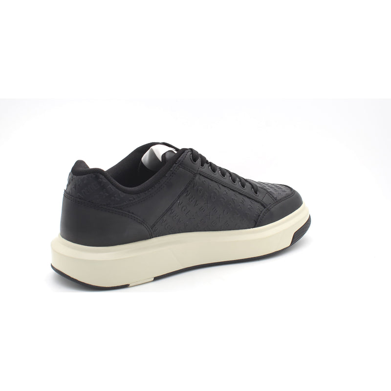 UC001  BLACK