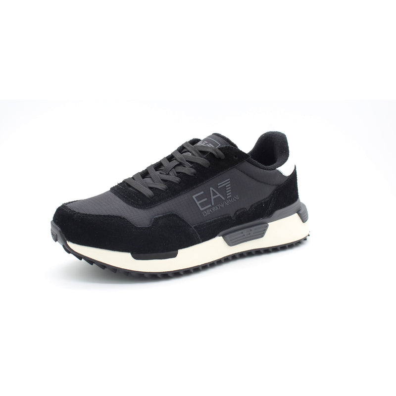 MC001 BLACK+WHITE