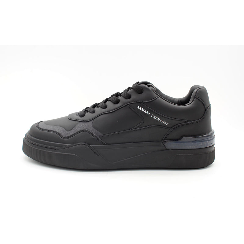 00002 BLACK
