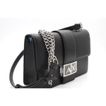 UC001  BLACK