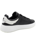 BLACK/WHITE