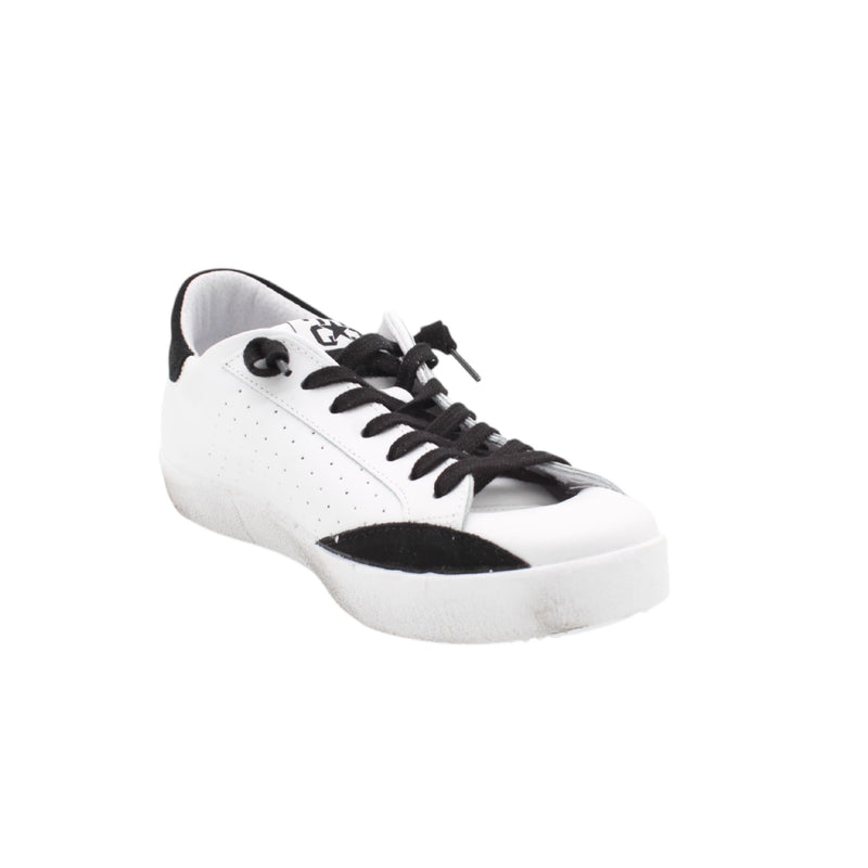WHITE/BLACK