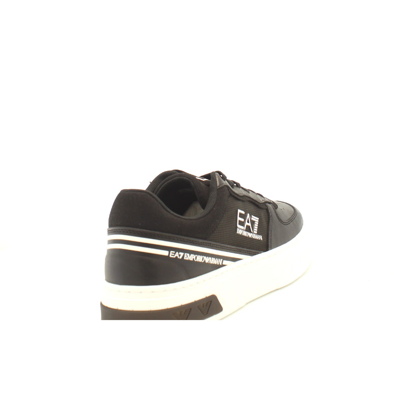 N181 BLACK+WHITE